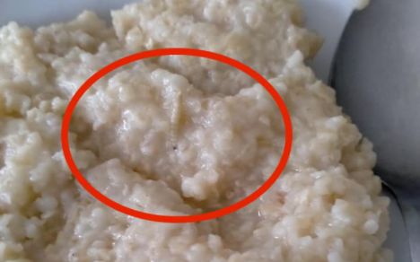 В николаевской школе детям дали кашу с червями