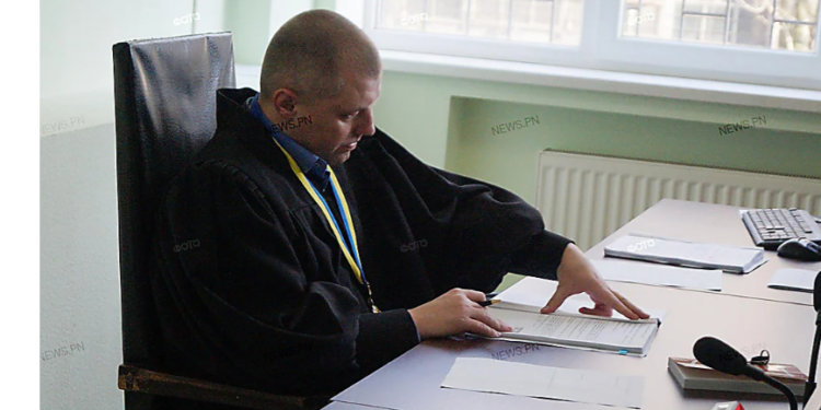 “Земли под собой не чует”, – николаевский судья пожаловался в ВСП на прокурора, не стесняясь в выражениях