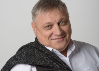 Лидер николаевской “Батькивщины” Пидберезняк обвинил окружение нардепа от “Слуги” Дырдина в краже земельных участков