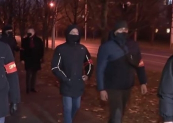 “Идут по зову сердца”. В Беларуси ОМОНу будут помогать народные дружины