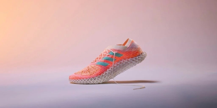 Adidas представила прототип инновационных кроссовок, созданных при помощи робота (ФОТО, ВИДЕО)