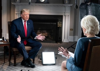 Больше не рыжий: Трамп сменил цвет волос (ВИДЕО)