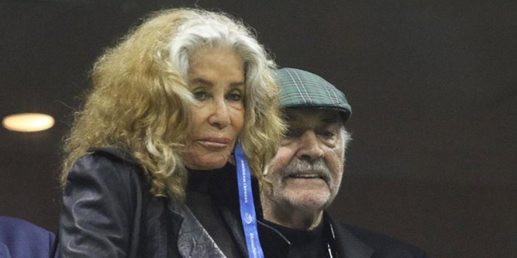 Испанская прокуратура интересуется вдовой Шона Коннери