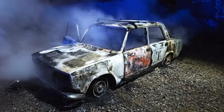 В селе Березанского района горел ВАЗ