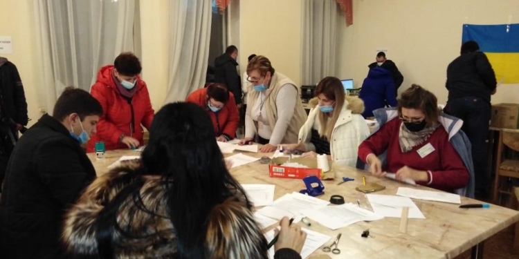 Теперь официально: второй тур выборов мэра Николаева назначен на 22 ноября (ФОТО, ВИДЕО, ДОКУМЕНТ)