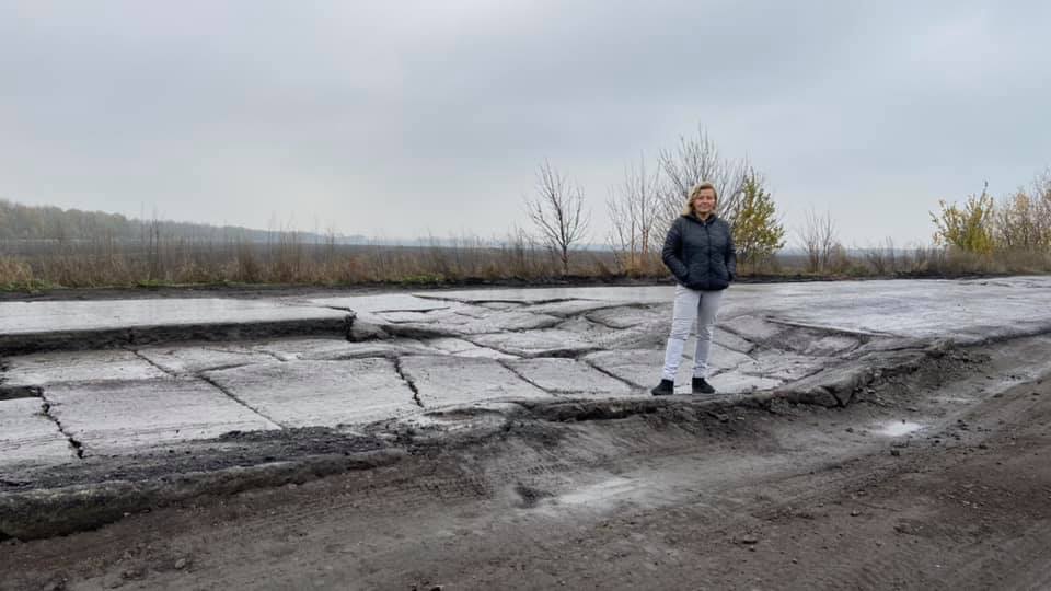 "Не едьте туда"! Автомобилисты делятся впечатлениями от адовой дороги в Николаевской области (ФОТО) 3