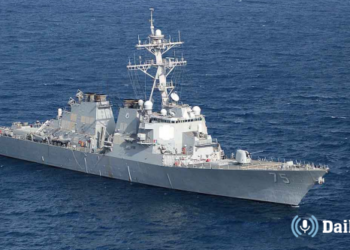 Американский эсминец USS Donald Cook начинает патрулирование в Черном море