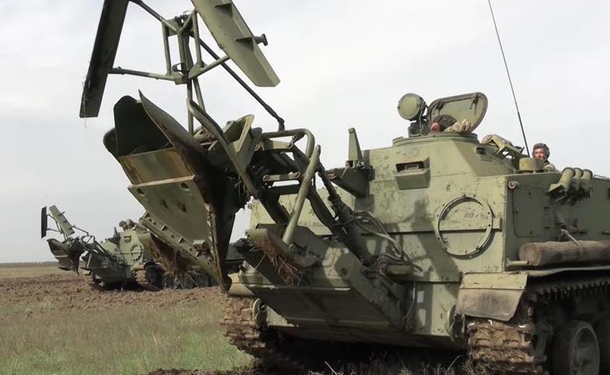 ВСУ провели учения по установке минных заграждений (ВИДЕО)