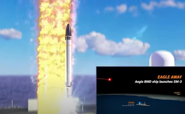 США впервые сбили баллистическую ракету с корабля (ВИДЕО)