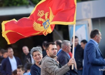 Черногория и Сербия обменялись высылками послов