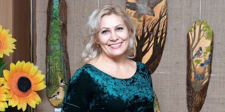 В Миколаєві стартував новий проект «Етносвітлиця» з виставки Тетяни Лебідь «Послухай голос лісу» (ФОТО)