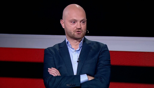 В кресло главреда ведущей белорусской газеты сел российский пропагандист, занесенный в базу «Миротворца»