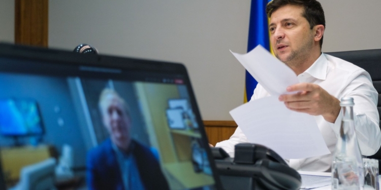 Зеленский предложил Microsoft совместно разработать ПО для онлайн-голосования на президентских выборах (ФОТО)