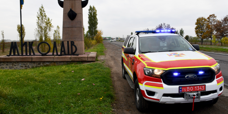 Спасатели Николаевщины получили три аварийно-спасательных машины САРМ-Л (ФОТО, ВИДЕО)