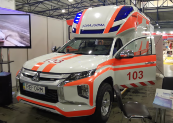 Украинская компания представила уникальные “скорые” для борьбы с коронавирусом (ВИДЕО)