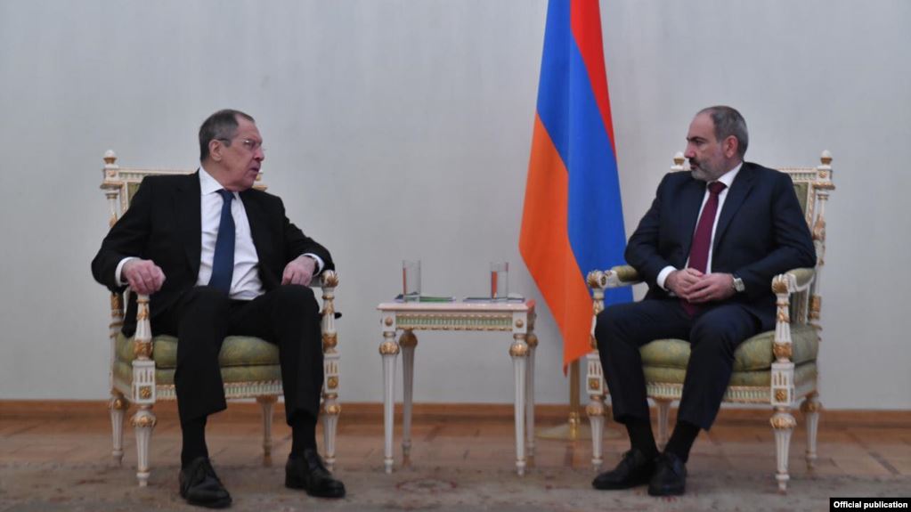 Пашинян принял делегацию РФ во главе с Лавровым: "Армения всегда чувствовала поддержку России и Путина" 1