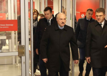 Лукашенко заявил, что гарантирует новые выборы, но есть условие