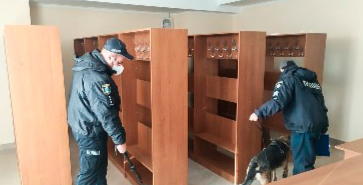 Мин в Николаевском апелляционном суде не нашли, теперь ищут “минера”