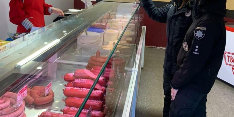 На Николаевщине полиция составила 40 админпротоколов  за нарушение карантина выходного дня