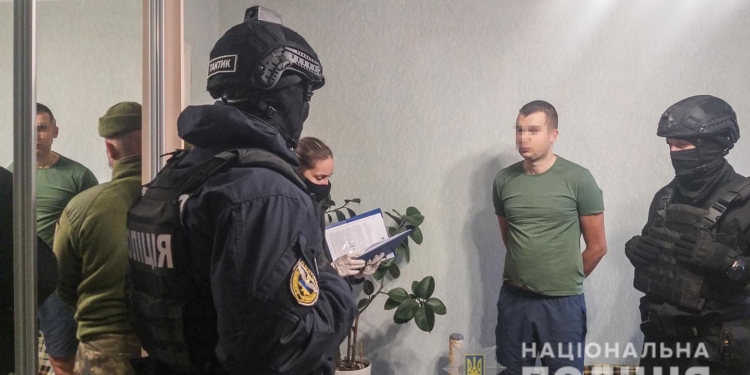 Стройматериалы по Интеренту. Николаевская полиция задержала межрегионального онлайн-мошенника (ФОТО, ВИДЕО)