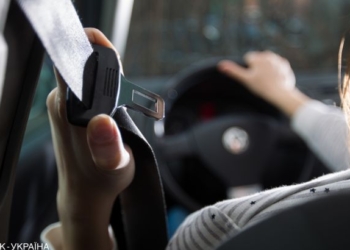В Украине начали действовать изменения в ПДД
