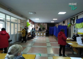 Николаевцы очень неактивно голосуют на втором туре выборов (ФОТО)