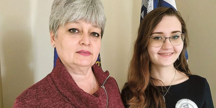 Молодая украинка создала экоупаковку из каштанов (ВИДЕО)