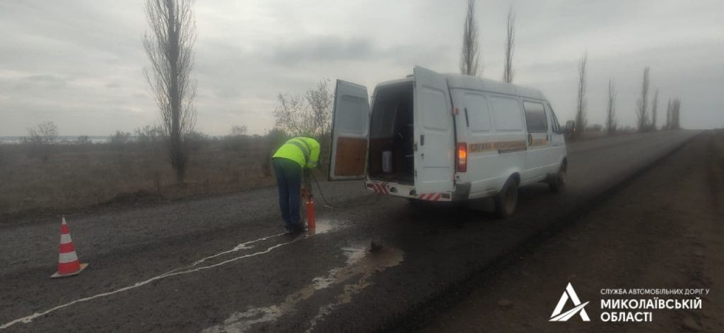 Подрядчики, ремонтирующие дороги на Николаевщине, исправят дефекты за свой счет (ФОТО) 3