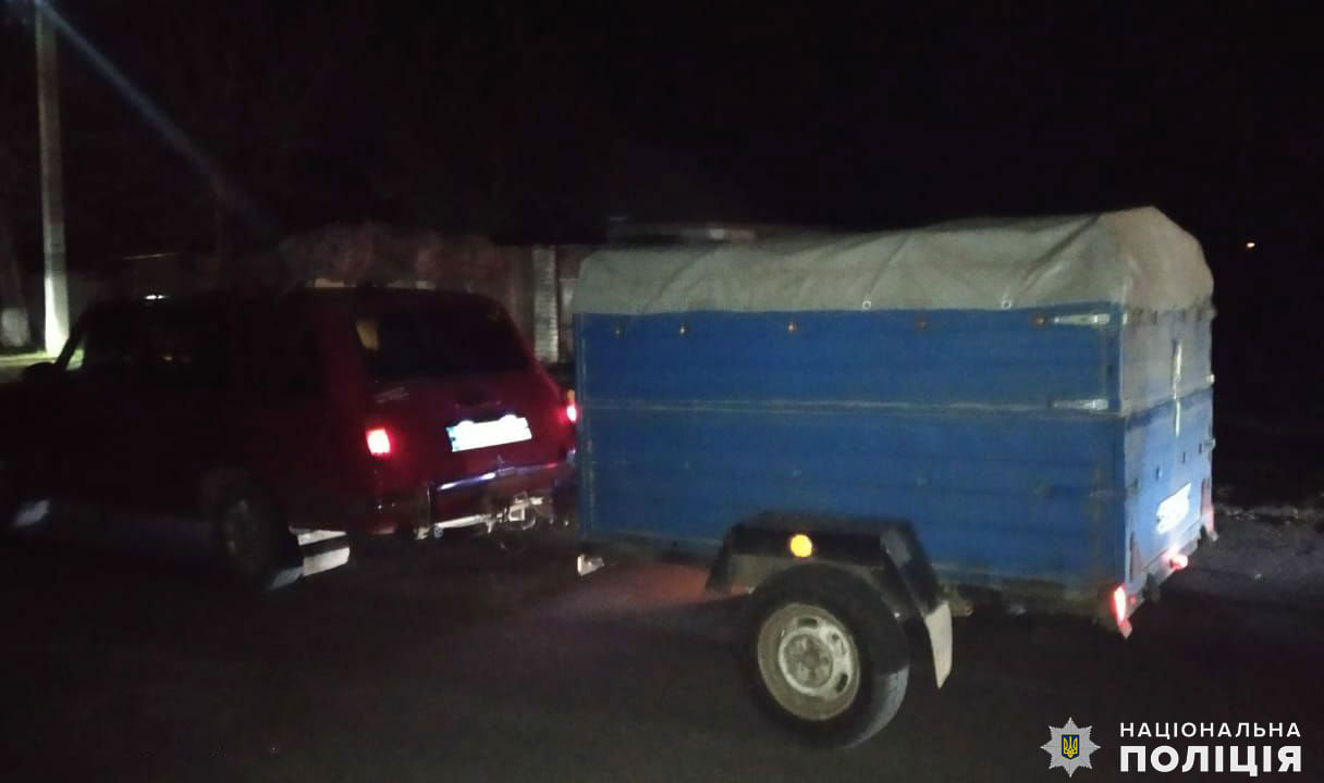 В Снигиревке ВАЗ с прицепом сбил мужчину, который катил велосипед по проезжей части, насмерть