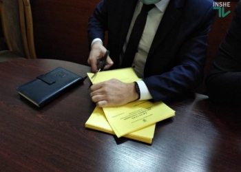 Бюллетени для голосования на выборах главы Николаевского облсовета перепечатают (ФОТО)