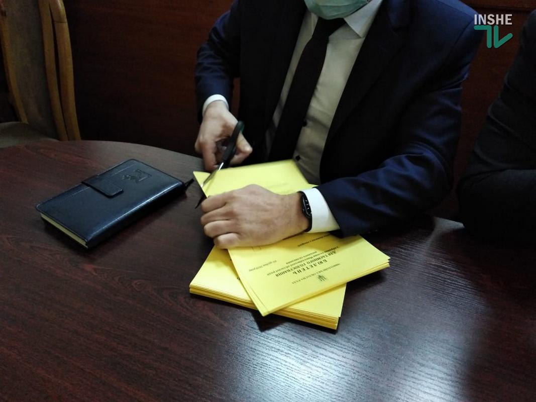Бюллетени для голосования на выборах главы Николаевского облсовета перепечатают (ФОТО) 3