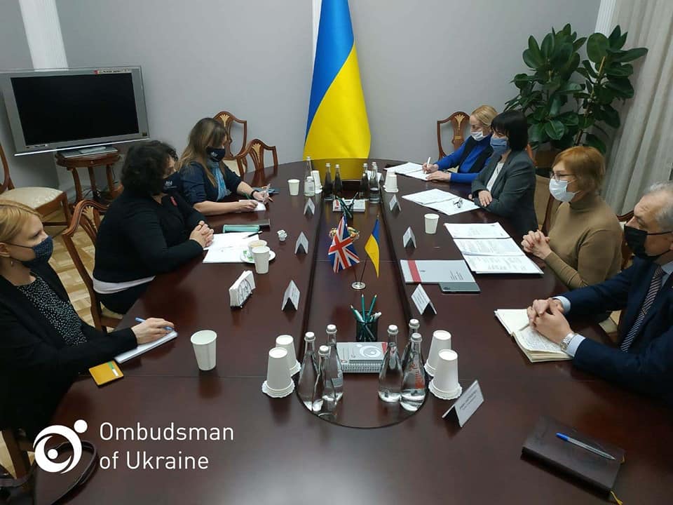Денисова рассказала послу Великобритании, сколько украинцев находится в плену на Донбассе, и попросила о помощи 1
