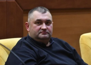 В Запорожье сняли главу облсовета от “Слуги народа” и выбрали нового, от “Зе фракции”