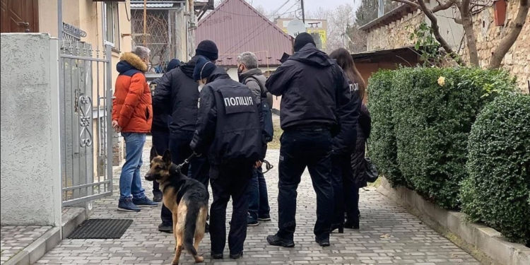 Неизвестный грозится взорвать ЛГБТ-сообщество в Николаеве, а выживших расстрелять (ФОТО)