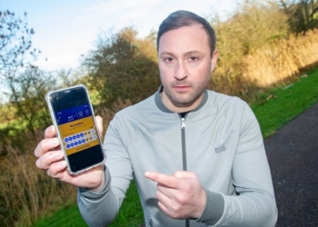 Британского штукатура оставила без миллионного выигрыша его девушка