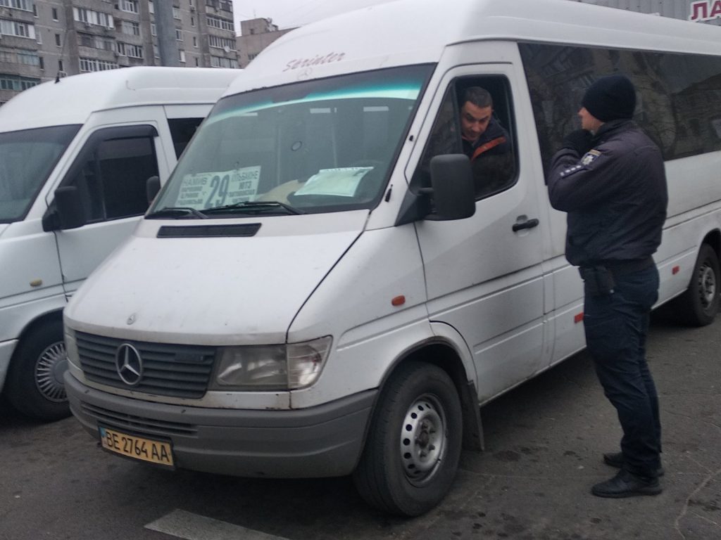 Есть нарушения: в Николаеве проверили, как маршрутчики выполняют договорные условия на четырех городских маршрутах общего пользования (ФОТО) 5
