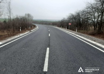 Было-стало: на автодороге Н-11 Днепр-Николаев ввели в эксплуатацию 2 участка (ФОТО)
