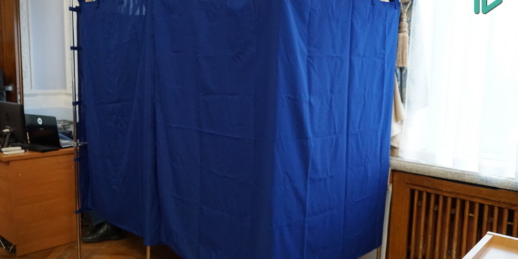 На сессии Николаевского горсовета будут выбирать секретаря? (ФОТО)