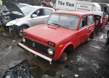 В Шотландии нашли кладбище старых советских автомобилей (ФОТО)