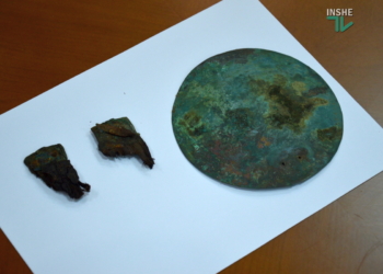 В Николаеве показали исторические находки, найденные на месте уничтоженного «черными археологами» скифского кургана (ФОТО и ВИДЕО)