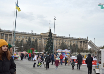 Николаев готовится к встрече 2021 года – репортаж с Соборной площади (ФОТО и ВИДЕО)