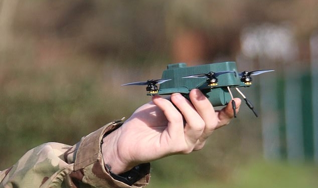 Эти шпионы не боятся ветра. В Британии испытали беспилотных “жуков” (ФОТО)