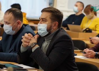 Загвоздка – за согласованием МЭРТ: директор Департамента ЖКХ Николаевского горсовета пояснил, на какой стадии процесс передачи Варваровского моста в госсобственность