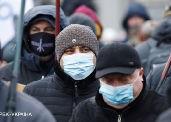 Не совсем локдаун, но карантин в Украине ужесточат с 8 января, – решение Кабмина