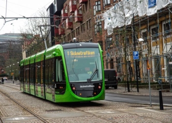 Любо-дорого. В Швеции впервые за 100 лет запустили новую трамвайную линию (ФОТО)