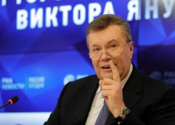 Добро пожаловать. Прокурор предлагает Януковичу явиться в суд лично