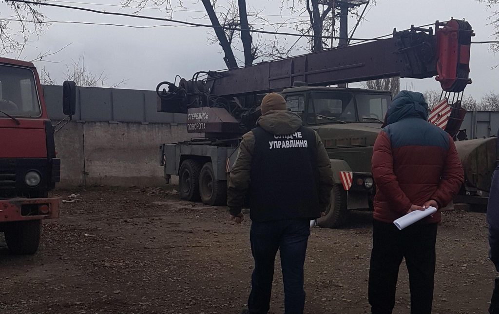 Николаевские полицейские провели обыски в Кривом Роге в фирмах, которым принадлежит разорившая скифский курган техника (ФОТО, ВИДЕО) 11