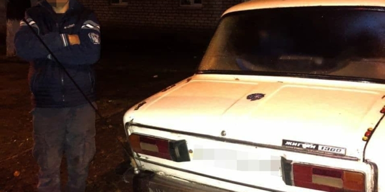 В Николаеве патрульные задержали водителя «под кафом», который уже был лишен водительских прав за езду в наркотическом опьянении (ФОТО)