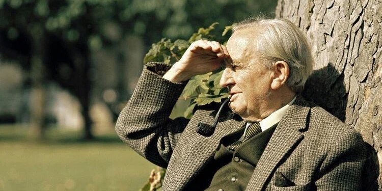 Актеры из «Властелина колец» призвали спасти дом Джона Толкина (ФОТО)