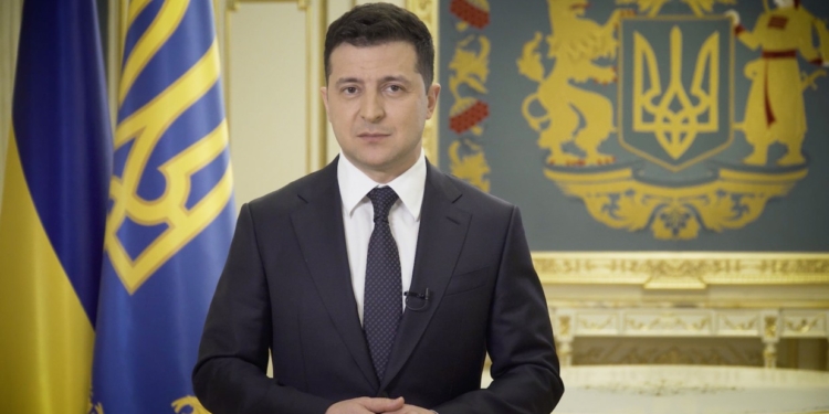 В свій день народження Зеленський звернувся до громадян щодо початку вакцинації від коронавірусу (ВІДЕО)